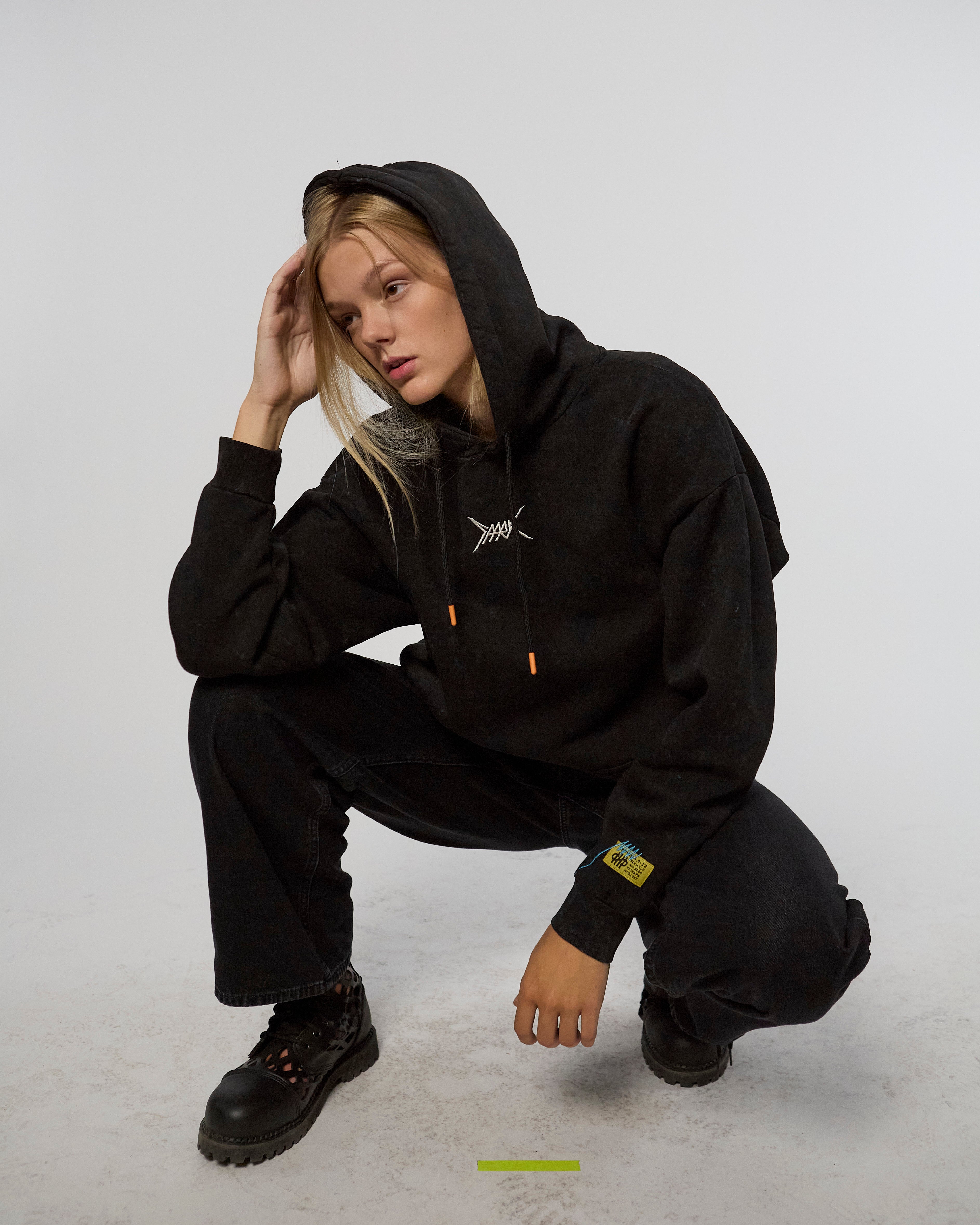 WI:RE | Hoodie [void]
